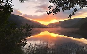 Pen-Y-Bont Hotel